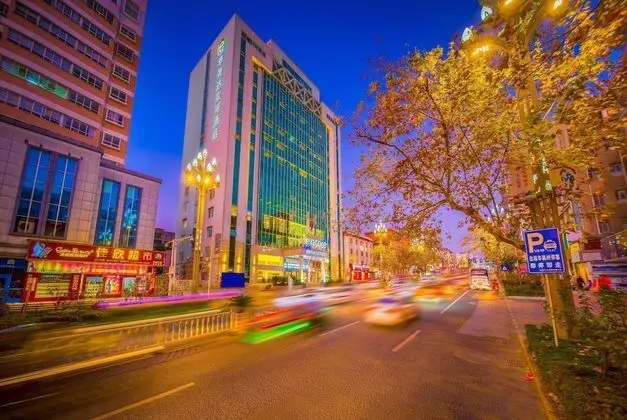 Ramada by Wyndham Encore Kaili West - Dış Mekan