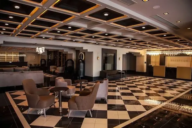 Ramada By Wyndham Erzurum - Lobi