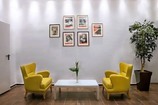 Ramada by Wyndham Frankfurt Central Station - Dış Mekan
