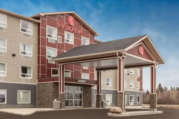 Ramada by Wyndham Grassland - 1