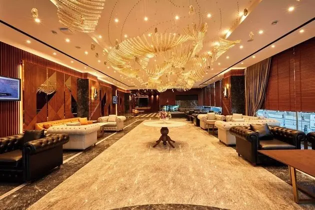 Ramada by Wyndham İstanbul Ümraniye - Lobi