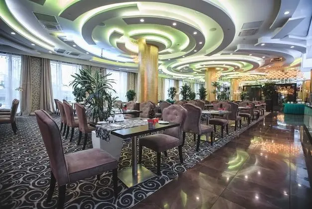 Ramada by Wyndham Kazan City Center - Yerinde Yemek