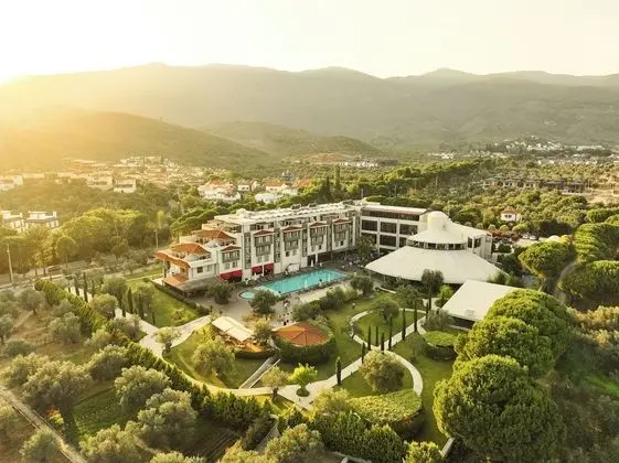 Ramada Resort by Wyndham Kazdağları Thermal and Spa