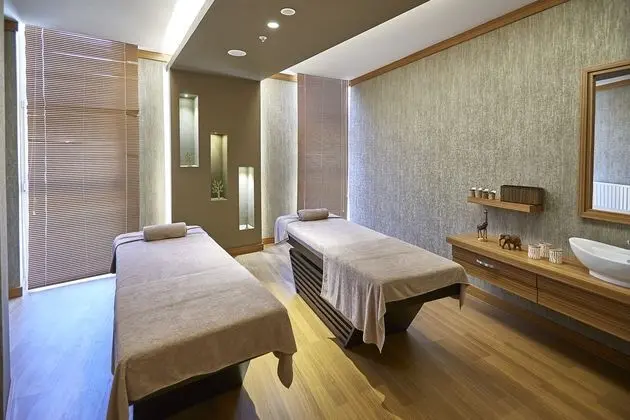 Ramada Resort by Wyndham Kazdağları Thermal and Spa - 5