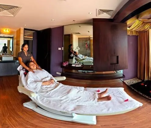 Ramada Resort by Wyndham Kochi - Spa