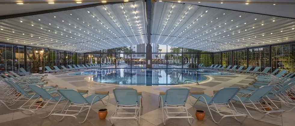 Ramada Resort by Wyndham Lara - Havuz