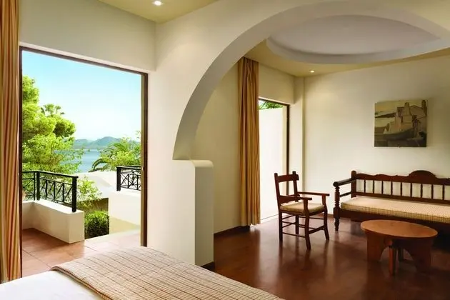 Ramada by Wyndham Loutraki Poseidon Resort - Oda
