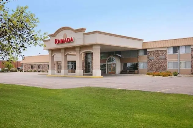 Ramada by Wyndham Marshall