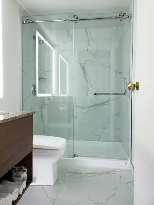 Ramada by Wyndham Miramichi New Brunswick - Banyo Tipleri