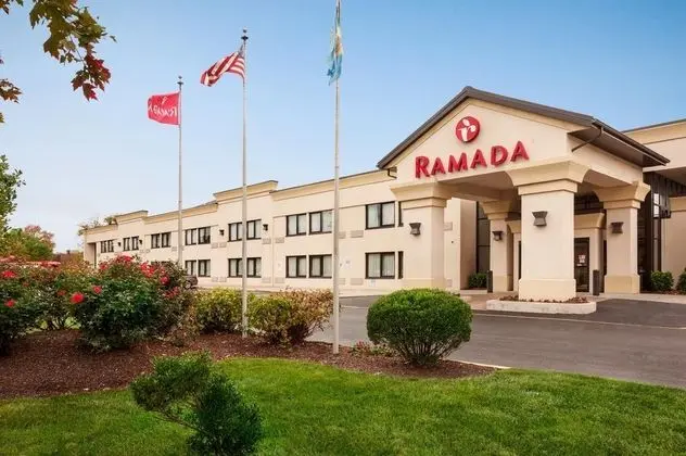Ramada by Wyndham Newark - Wilmington