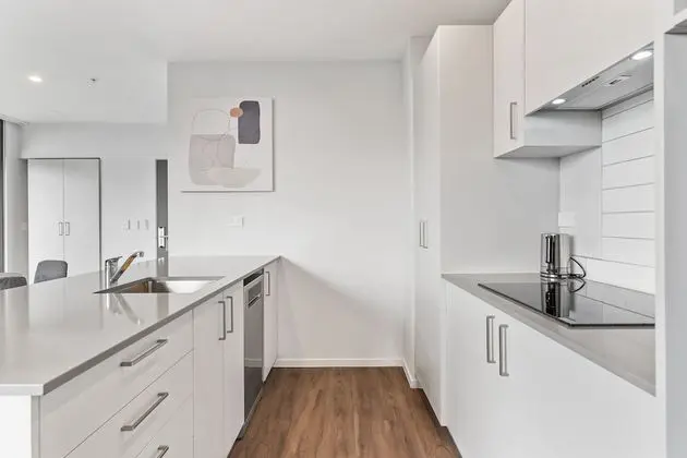 Ramada by Wyndham Newmarket Auckland - Mutfak