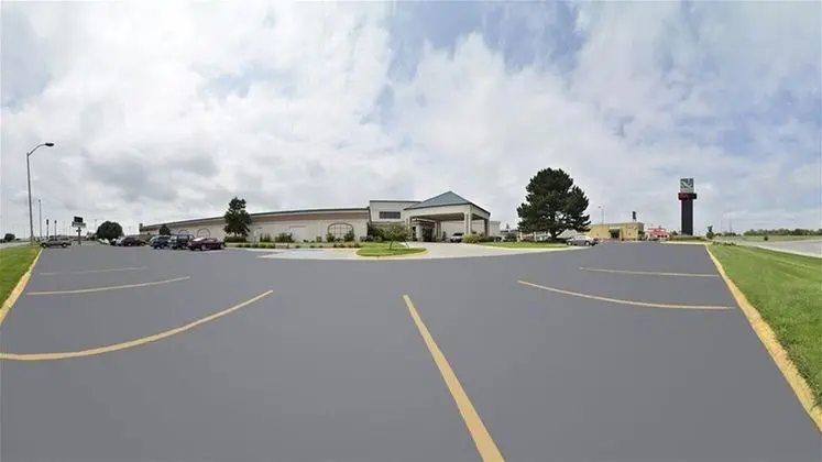 Ramada by Wyndham North Platte Hotel & Suites