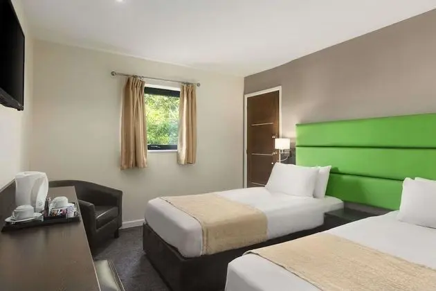 Ramada by Wyndham Oldbury Birmingham - Oda
