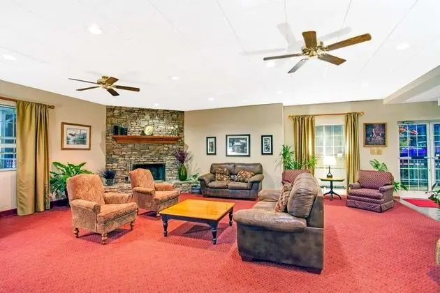 Ramada by Wyndham Pigeon Forge North