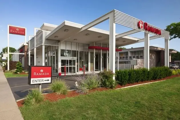 Ramada by Wyndham Rockville Centre - Öne Çıkan Resim