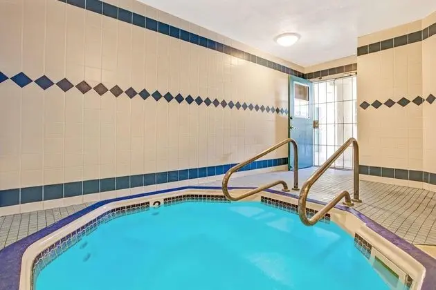 Ramada by Wyndham San Bruno SFO Airport