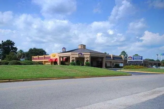 Ramada by Wyndham Savannah Gateway