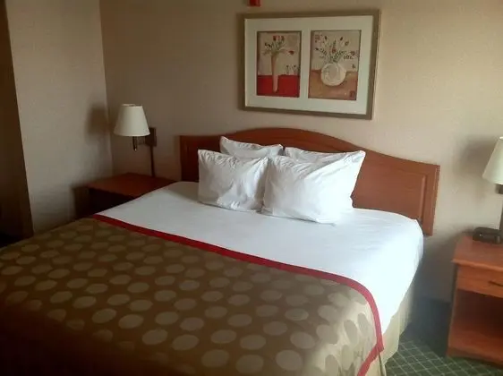 Ramada by Wyndham SeaTac Airport