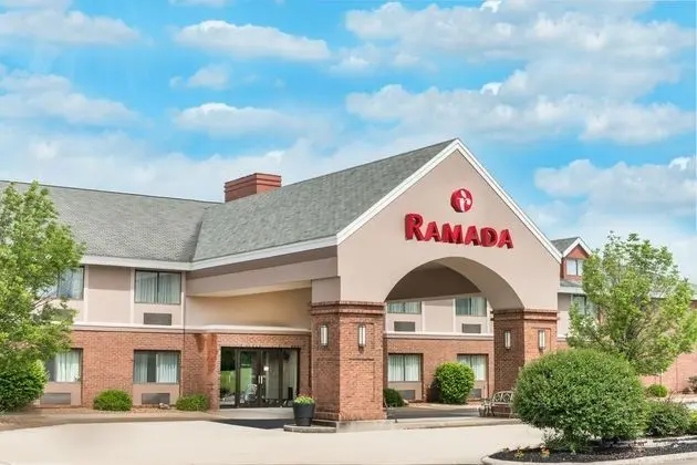 Ramada by Wyndham Vandalia - Genel