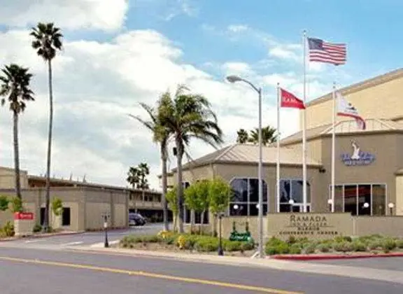 Ramada by Wyndham West Sacramento Hotel and Suites