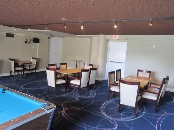 Ramada by Wyndham Whitehall/Allentown