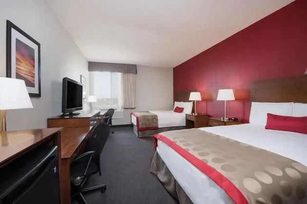 Ramada by Wyndham Williston Airport