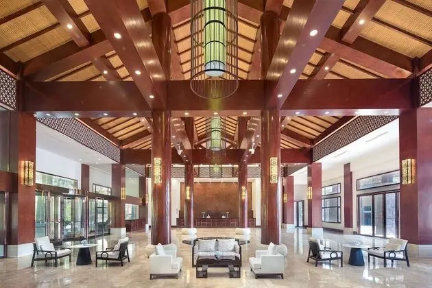 Ramada Xianning Chongyang - Lobi
