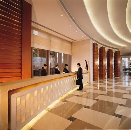 Rambler Garden Hotel - Lobi