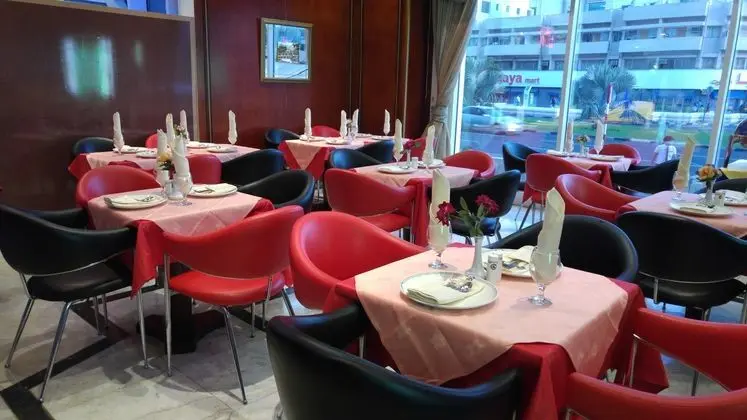 Ramee Guestline Hotel - Yeme / İçme