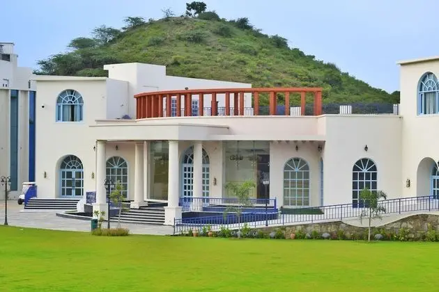 Ramee Royal Resort & Spa Udaipur - Dış Mekan