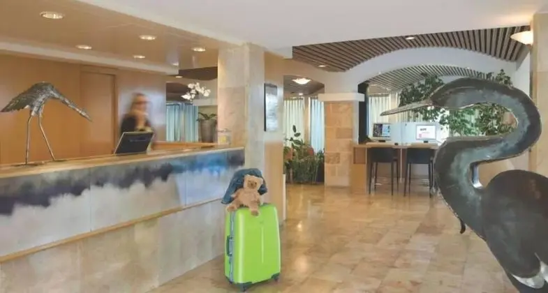 Ramon Inn by Isrotel Collection - Lobi
