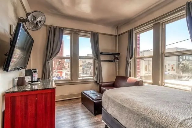 Ram's Hotel - Oda Manzaraları