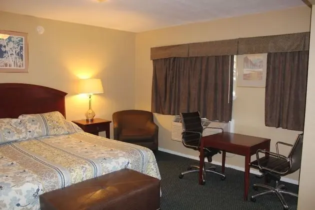 Ranch House Inn and Suites - Oda