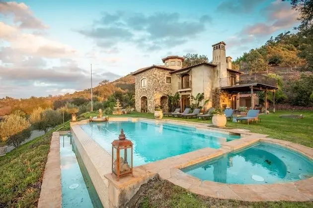 Rancho California - Casa del Arbol