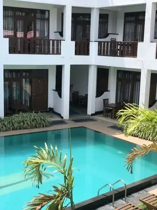 Randiya Sea View Hotel - Havuz