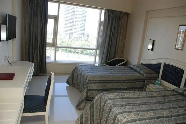 Hotel Rang Sharda - Oda