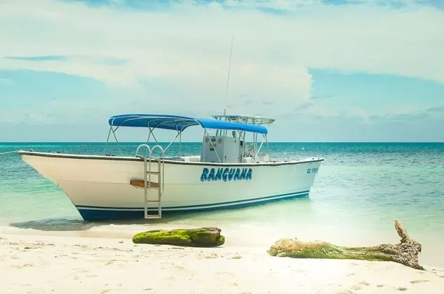 Ranguana Caye Cabanas, a Muy'Ono Resort - Lobi