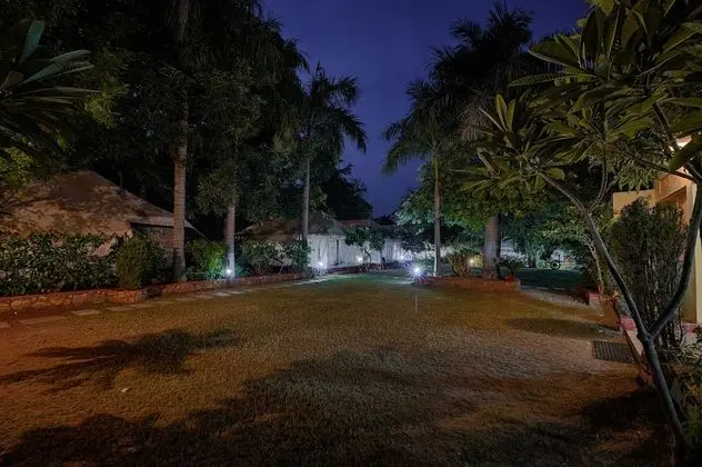 Ranthambore Tiger Resort by Park Tree - Dış Mekan