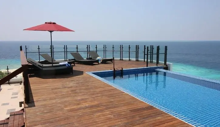 Ranthari Hotel and Spa Ukulhas Maldives - Havuz