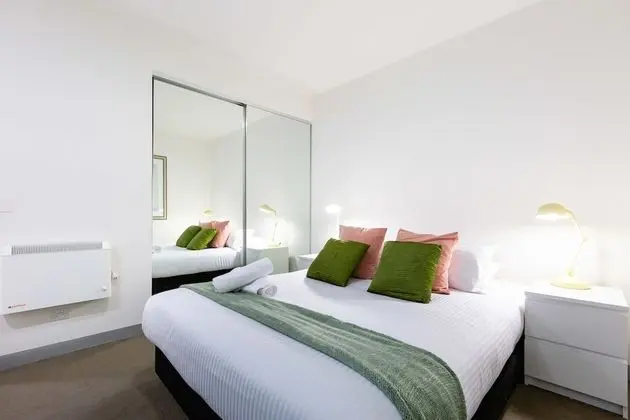 Raphael, 2BDR Carlton Apartment - Oda