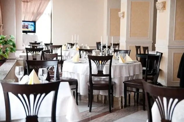 Hotel Rapsodia City Center - Yerinde Yemek