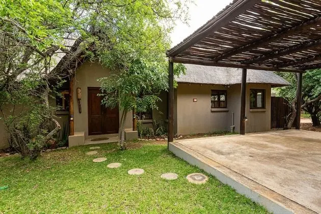 Raptors Lodge - Dış Mekan