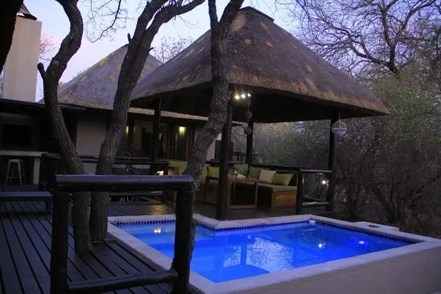 Raptors Lodge N16 - Havuz