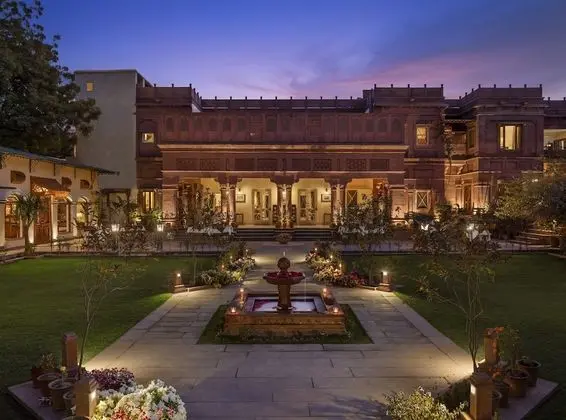 Hotel  Ratan  Vilas