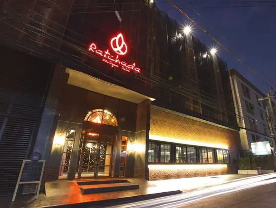 Ratchada Boutique