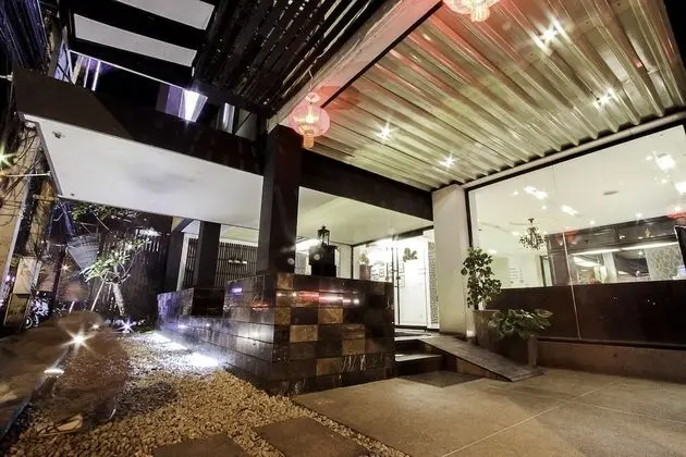 The Ratchathani Hotel - Dış Mekan