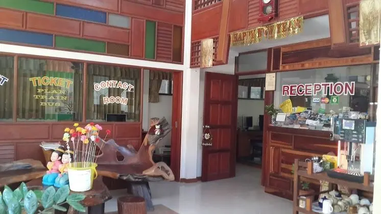 Rattana Guesthouse & Bungalow - Lobi