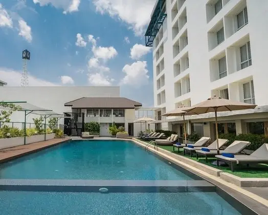 Rattanachol Hotel - Havuz