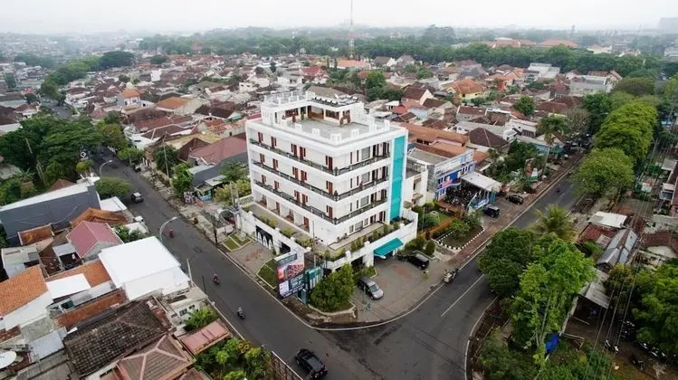 Ratu Homestay Malang