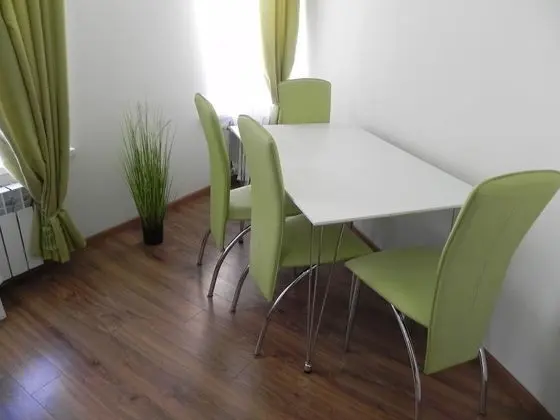 Ratusha apartment - Oda Düzeni